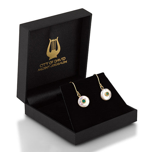 Queen Helene Pearl Earrings